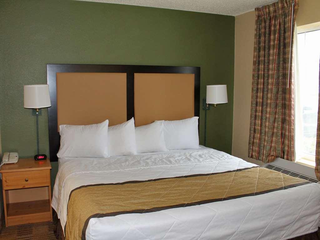 Beachwood Extended Suites Orange Habitación foto