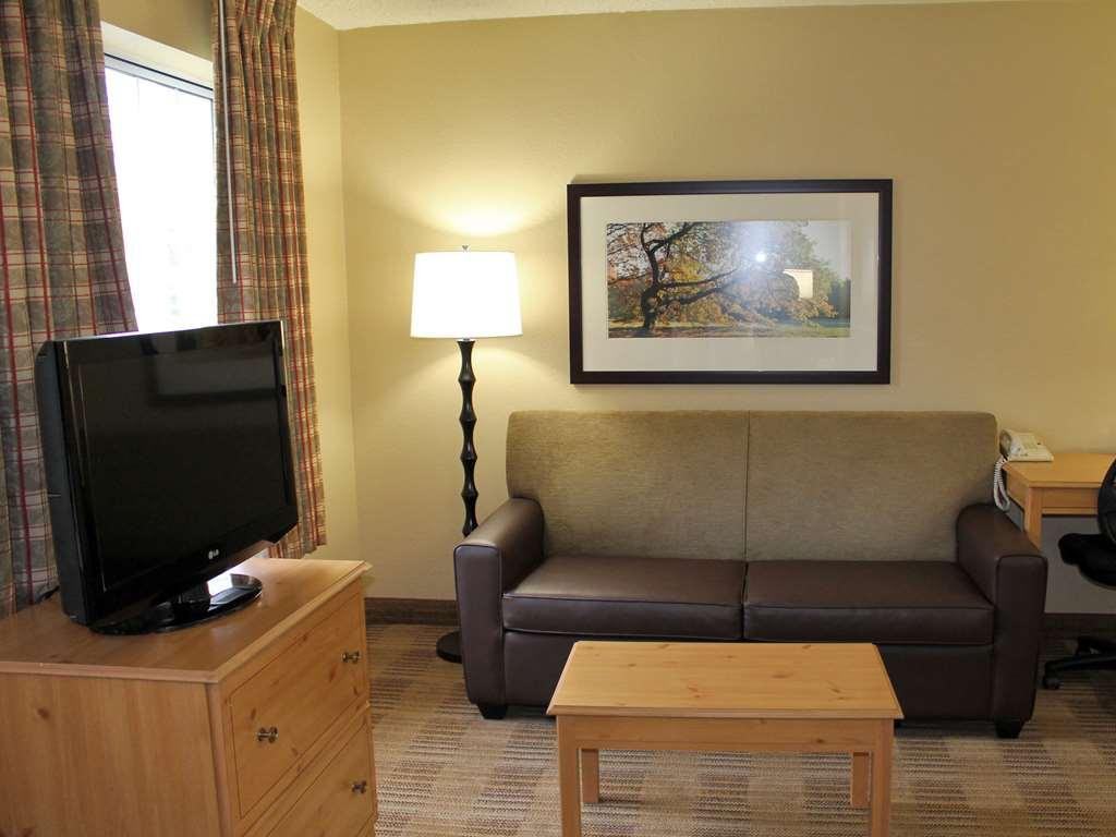 Beachwood Extended Suites Orange Habitación foto